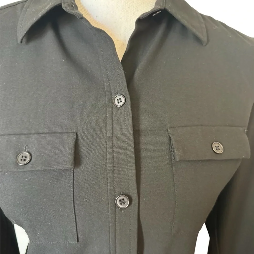 ANN TAYLOR BLACK BUTTON FRONT TOP w/STRETCH SIZE: 2 #4 - Picture 2 of 8